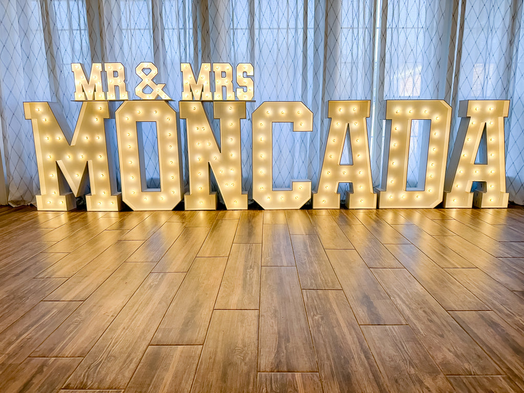 MR & MRS Marquee Topper