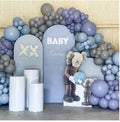 White Round Display Stands
