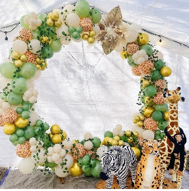 Circle Gold Metal Backdrop Stand