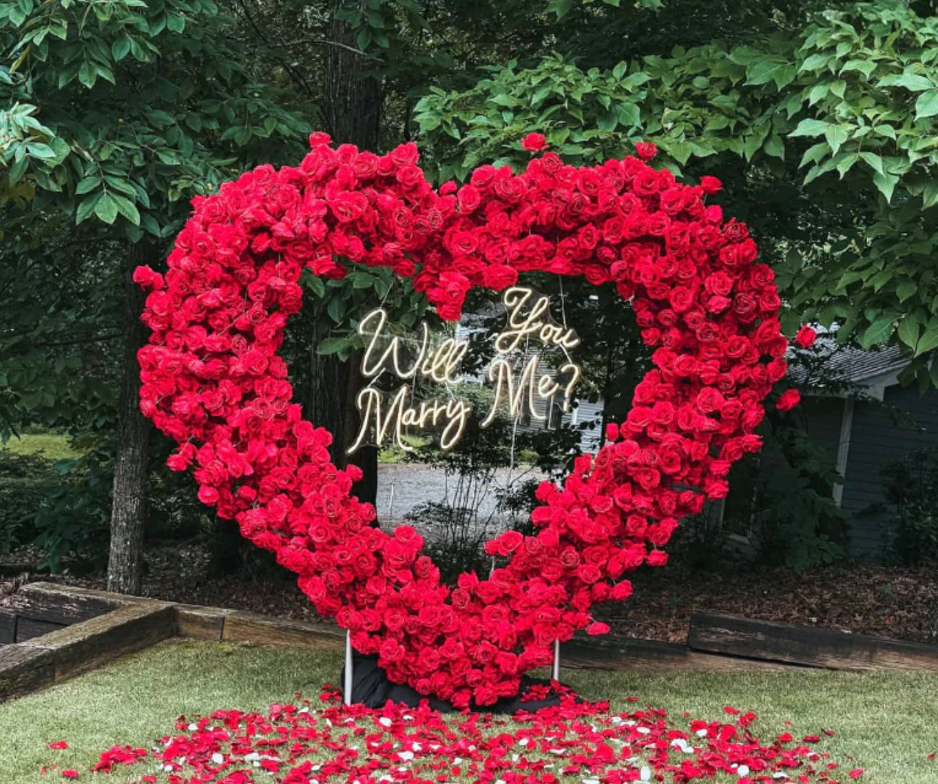 8' Heart Arch