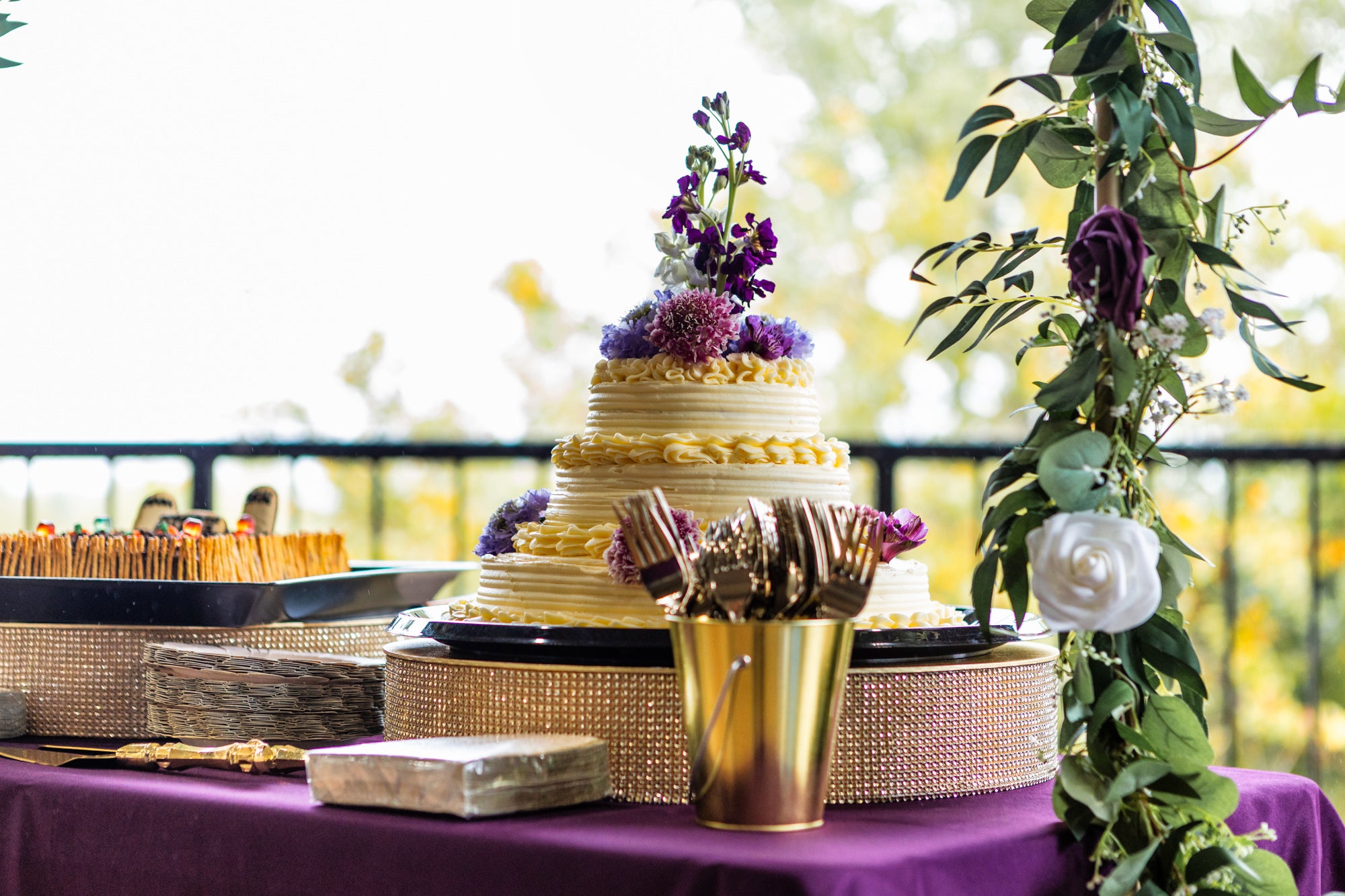 Gold Wedding Cake Stand